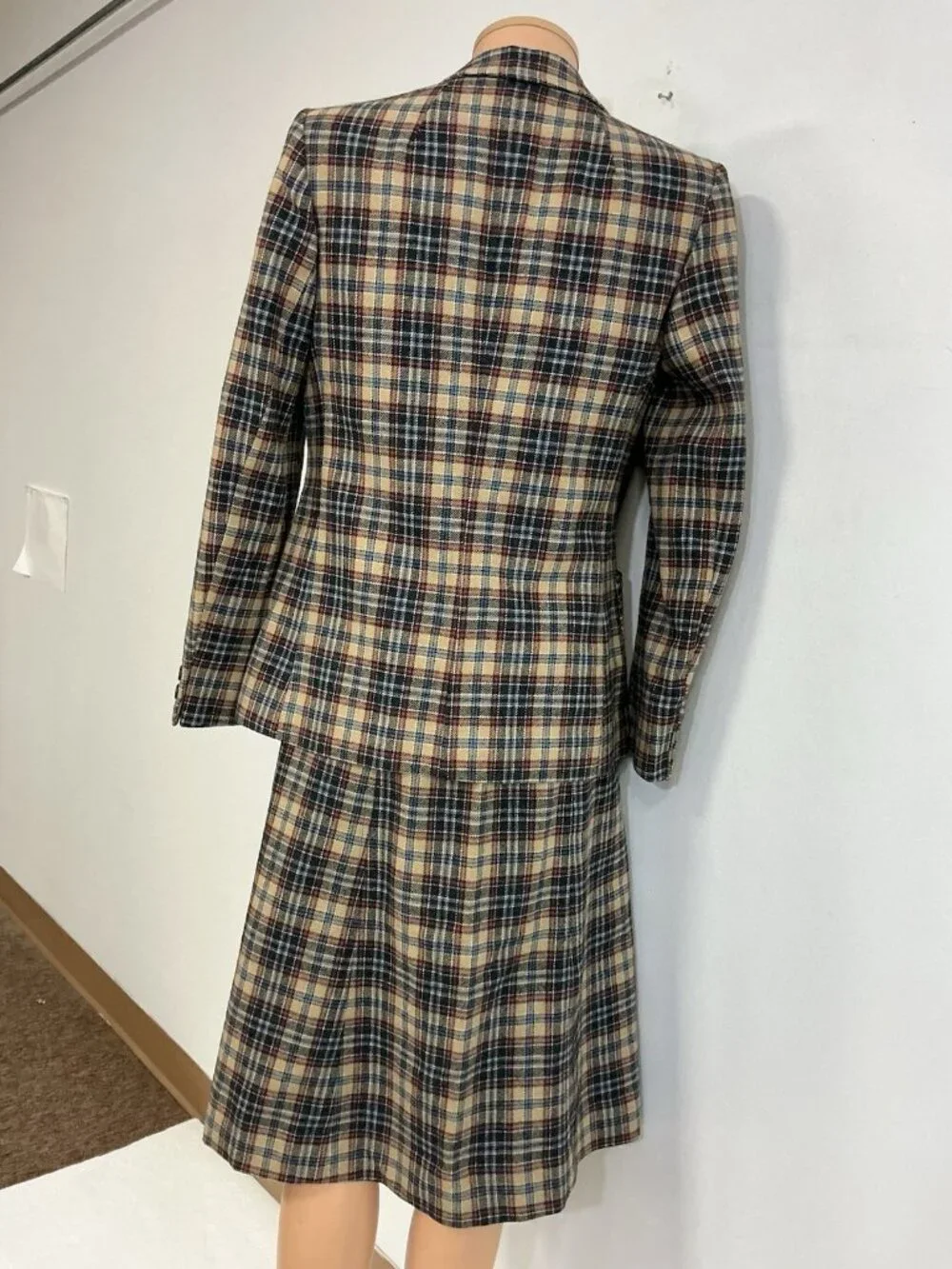 Vintage Pendleton Wool Skirt Suit 2 Piece Set Executive Womens 7-8
